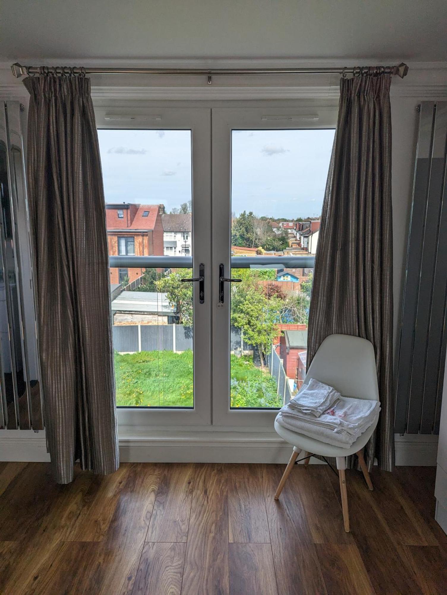 Luxury Hotel Rooms Palmers Green Bagian luar foto